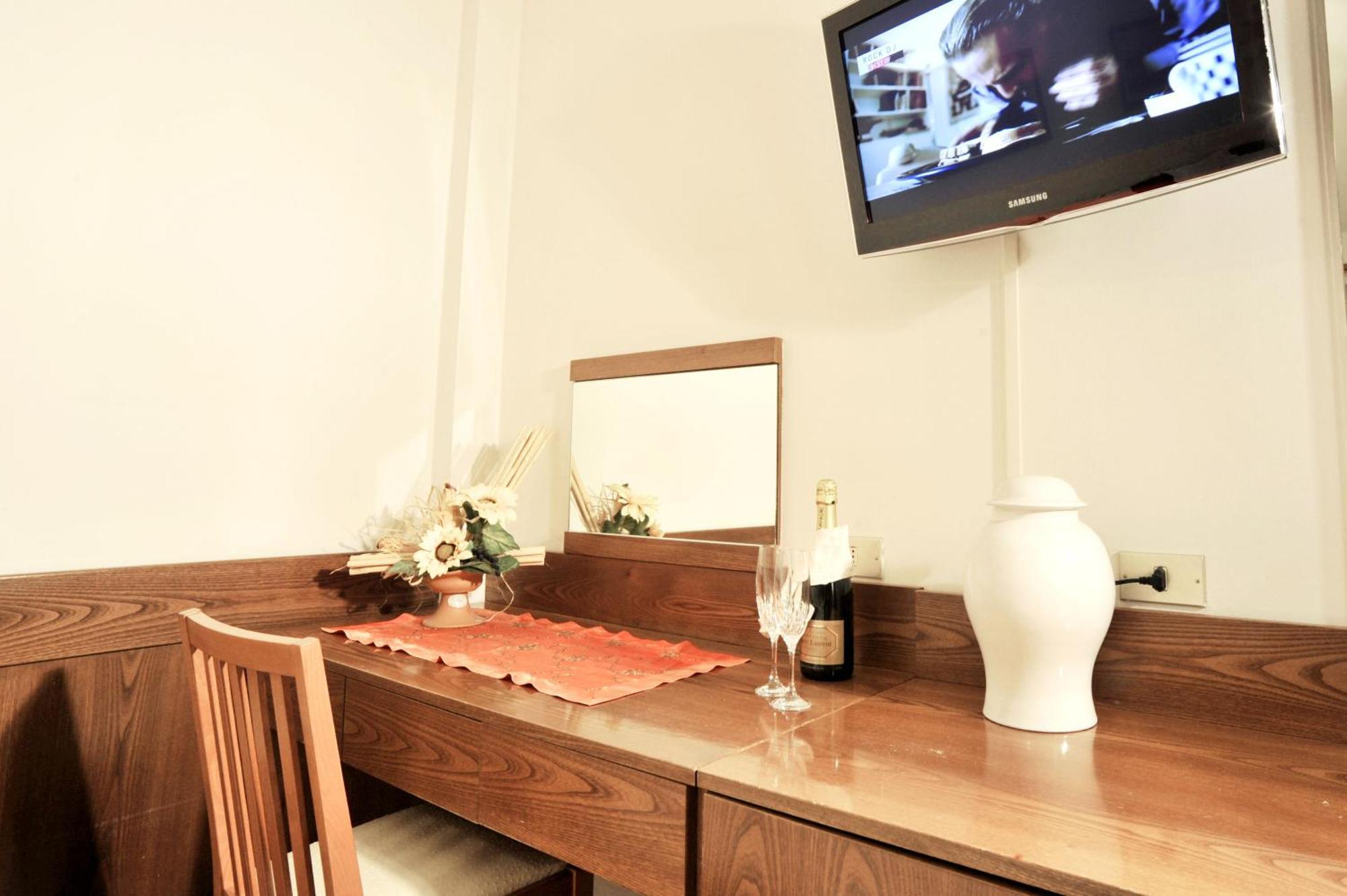 Albergo Romagna Fratta Terme Exteriör bild