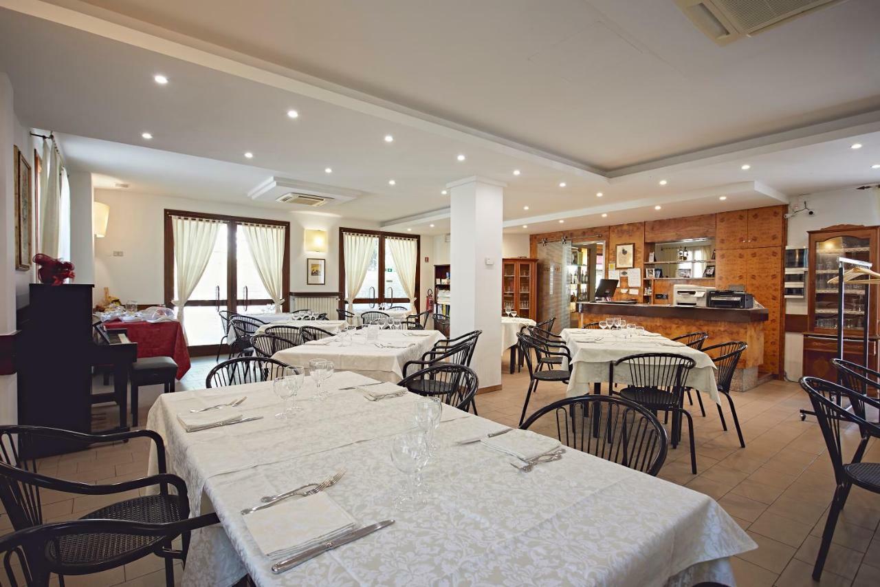Albergo Romagna Fratta Terme Exteriör bild