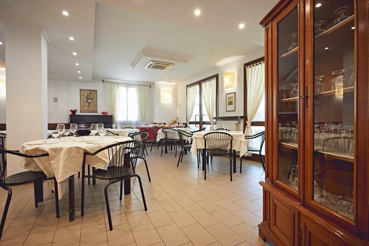 Albergo Romagna Fratta Terme Exteriör bild