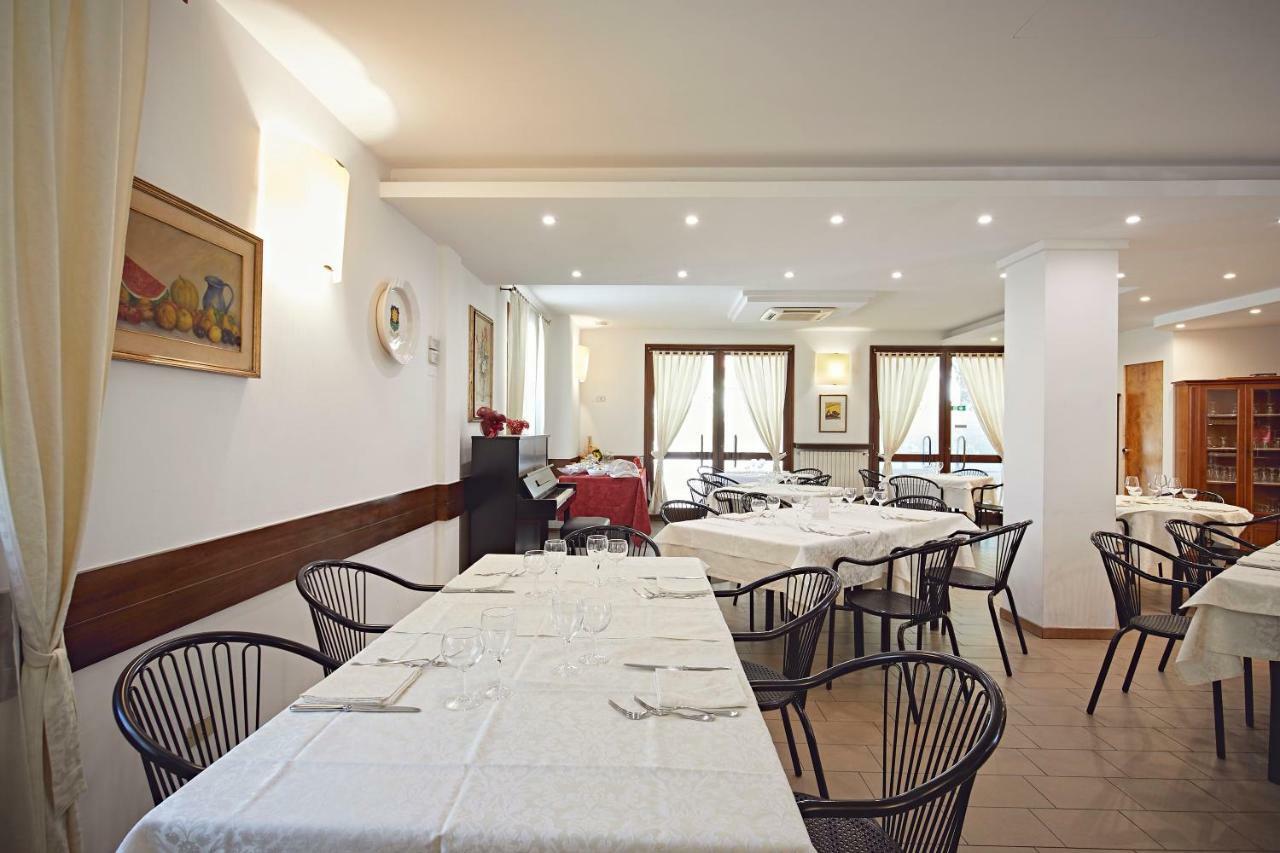 Albergo Romagna Fratta Terme Exteriör bild